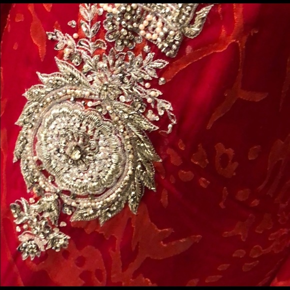 Meet your Posher, Amber - Picture 1 of 2